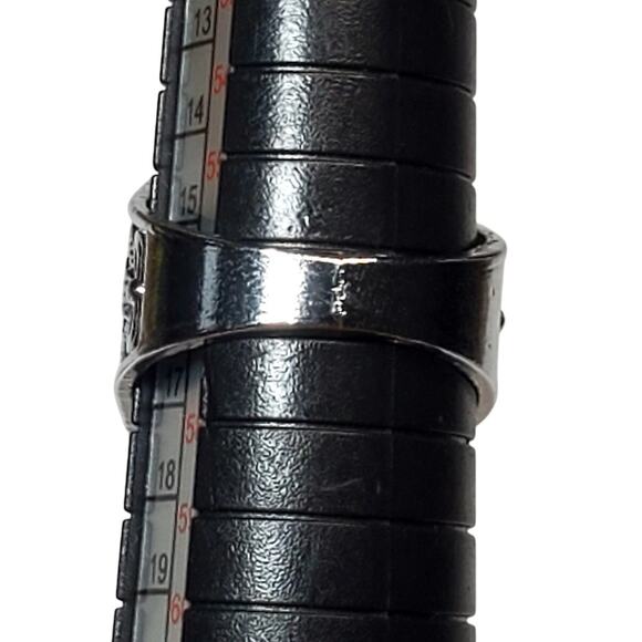 Silver Tone Ring Sz 8 Unsigned Black Square Cabochon Chunky Eagle - Picture 6 of 6